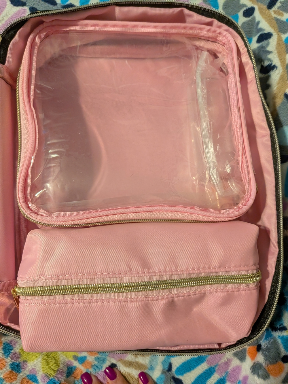 Juicy Couture Black and Gold Travel Bag - Picture 15 of 15